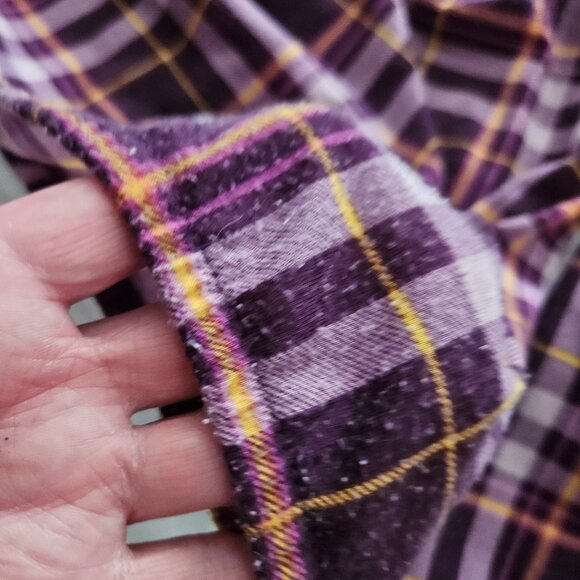 4 for $20 Women's Shirt with Elastic Waist and Sleeve Bottoms - Picture 6 of 9